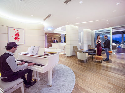 Cofanetto Aperitivo e cena all'Hotel The View 5* di Lugano per 2 persone