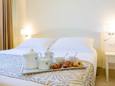 Cofanetto Charme siciliano: 1 notte con cena e accesso Spa in hotel 4* a Giardini Naxos