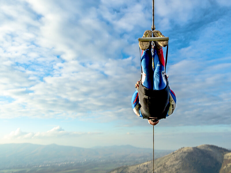 Avventura in zipline a Latina con visita alla cantina e degustazione per 1 persona