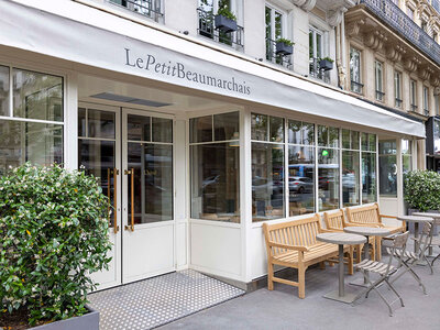 Coffret cadeau 2 jours à Paris en hôtel 4* en chambre supérieure avec cocktail et accès au spa