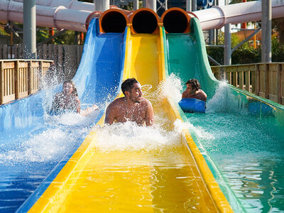 Journée au parc Aquasplash à Antibes : 1 entrée adulte et 1 entrée enfant