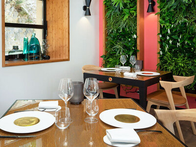 Coffret Adresses primées : menu 5 plats et apéritif au restaurant Puits du Trésor près de Carcassonne