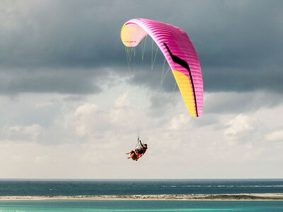 Vol en parapente au-dessus de la dune du Pilat avec vidéo et photos