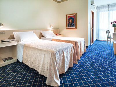 Cofanetto Fuga ad Abano Terme per 2 notti con cena, grotta di vapore e piscine