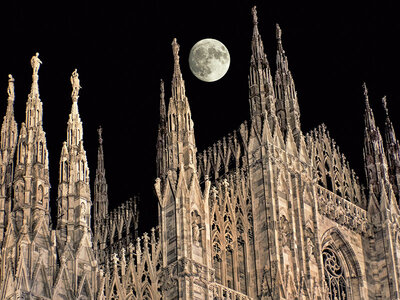 Cofanetto A caccia di fantasmi: Ghost Tour a Milano per 4 persone