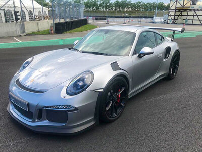 2 Runden am Steuer eines Porsche 991 GT3 RS auf der Rennstrecke Anneau du Rhin