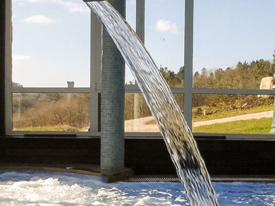 Caja Hotel Balneario Río Pambre: 1 acceso al circuito termal de 1h