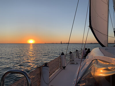 Coffret cadeau Croisière en catamaran à La Rochelle : 2h en duo au coucher du soleil