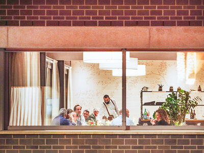 Coffret cadeau Menu à 4 plats accompagné de vins régionaux près de Chiasso pour 2