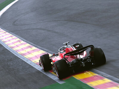 Caja Gran Premio F1 de Italia: 2 entradas para el fin de semana y alojamiento y desayuno