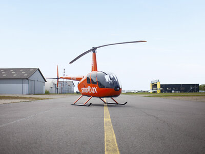 Boks 1 times privat helikoptertur for 2 over Skagen med Helicompany