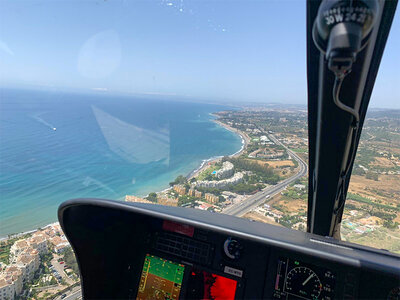 Paseo en helicóptero por la Costa del Sol para 2