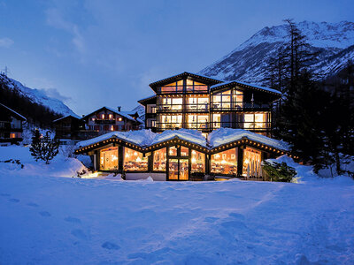 Coffret Court séjour avec spa et souper à Saas-Almagell pour famille avec enfants de 6 à 10 ans