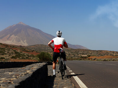 Caja regalo ¡Escapada de aventura y playa! 2 noches y alquiler de bicis en Route Active Hotel