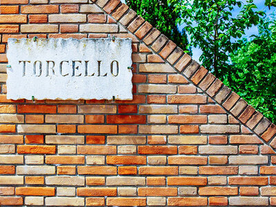 Cofanetto Tour in barca delle isole di Murano, Burano e Torcello per 4 adulti