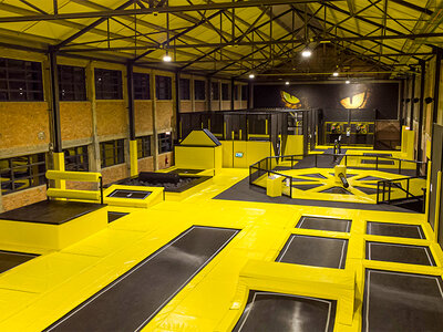 1u trampolinespringen incl. popcorn en frisdrank voor 2