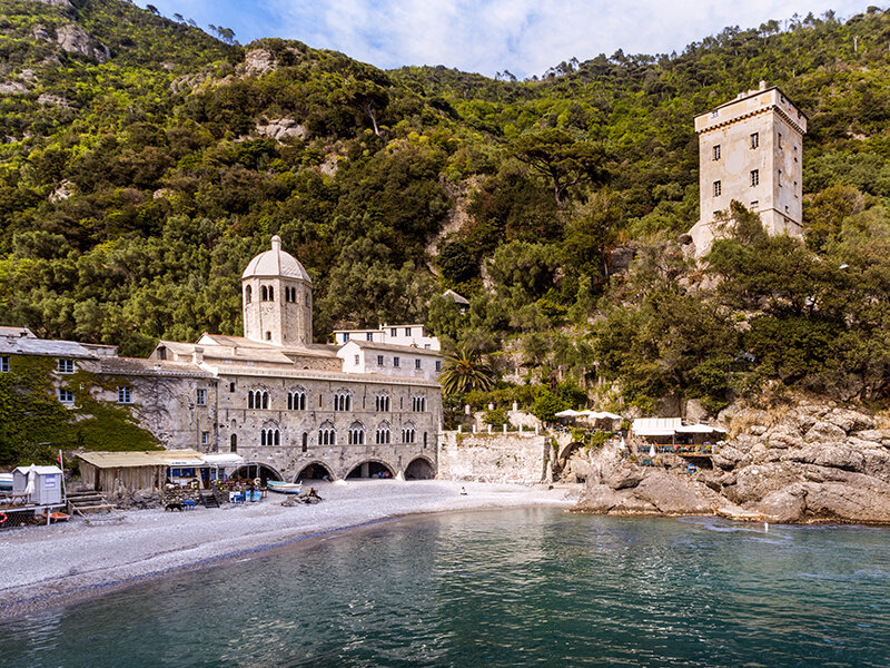 Meraviglie italiane con il FAI: ingresso per 2 all'Abbazia di San Fruttuoso