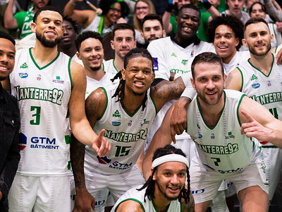 Accès VIP pour 2 à un match de basketball du Nanterre 92 avec cocktail dînatoire