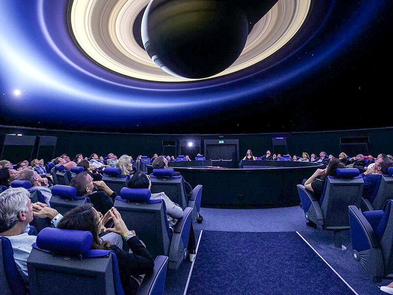 Cofanetto Escursione interstellare al Planetario del Museo Svizzero dei Trasporti per 2