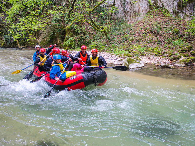 Rafting di 1h e 30min sui fiumi dell’Umbria per 2 persone avventurose