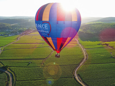 Coffret Vol en montgolfière pour 2 au-dessus des vignobles de Bourgogne en semaine