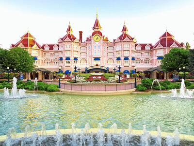 Disneyland® Paris: Eco Summer-tickets voor 2 personen en 2 kinderen (1 park)