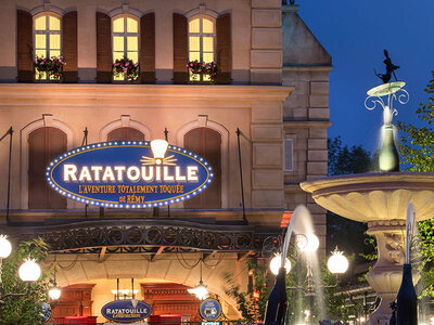 Disneyland® Paris : entrée Regular pour 2 adultes (2 parcs)