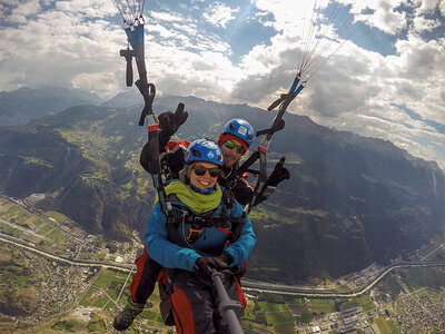 Vol en parapente tandem à couper le souffle pour 2 personnes à Zermatt