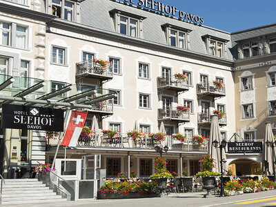 Coffret 1 nuit de luxe en hôtel 5* à Davos avec souper et spa pour 2 personnes