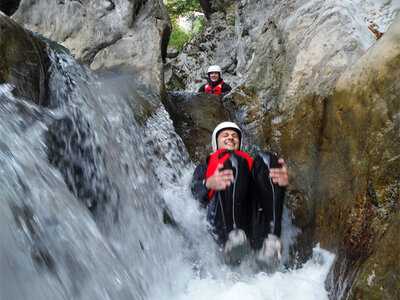 Avventura per 2 in Toscana: River Canyoning a Bagni di Lucca