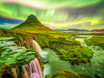 Caja regalo Excursión para ver las auroras boreales en Islandia con entrada a museo para 2 personas