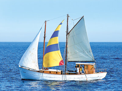 Caja ¡Plan náutico!: ruta a las Islas Formigues de 2h y media para 2 personas