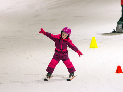 2 uur skiën of snowboarden en 1 heat karten in Den Haag voor 2