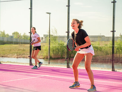 Coffret Séance de padel d'1h en soirée à Anvers