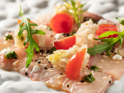 Cofanetto Nella Gaeta medievale con una raffinata cena di 4 portate presso il prestigioso ristorante Dolia Gaeta