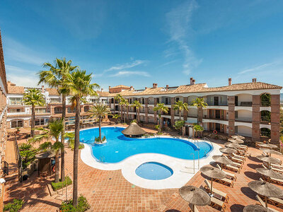 La Cala Resort 4*: 1 noche con desayuno y golf con buggy