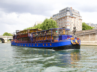 Soirée romantique : dîner gastronomique 3 plats avec cocktail et croisière de 2h sur la Seine