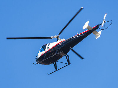 Coffret cadeau Vol en hélicoptère de 15 min pour 2 personnes au-dessus de Tours et Amboise