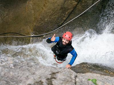 Coffret Canyoning dans le Tessin pour les accros à l'adrénaline