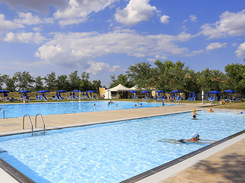 1 indimenticabile notte in Toscana con accesso alla piscina, aperitivo e omaggio