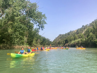 Descenso en canoa por aguas bravas en Valencia durante 2 horas y media para 2 personas