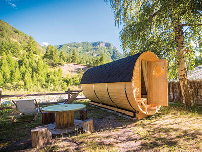 Coffret Séjour insolite : 3 jours en cabane avec séance de sauna près du col de Vars