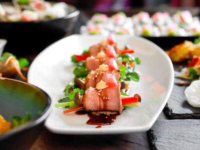 Boks Asiatisk fusion-middag for 2 personer hos Restaurant Sieu