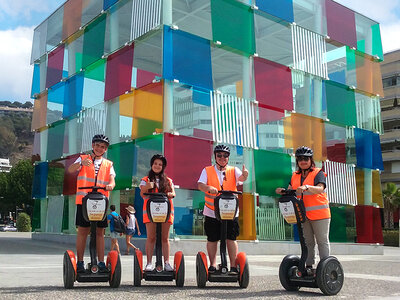 Caja regalo Diversión en Segway: ruta de 1 hora por Málaga para 2 personas