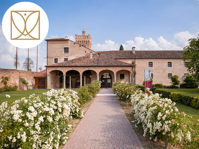 Cofanetto regalo Tra poesia e storia: visita guidata con omaggi al Castello di San Pelagio vicino a Padova