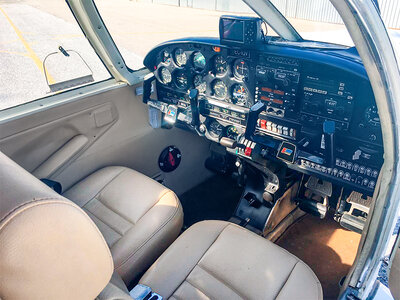 Vuelo en avioneta de 30 minutos por Madrid para 1 persona