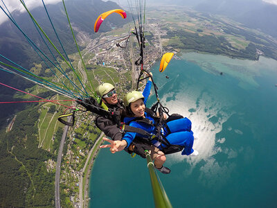 Volo in parapendio sul Lago di Ginevra per 1 persona avventurosa