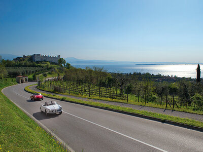 Guida di un’Alfa Romeo Giulietta per 2 giorni nel weekend sul Lago di Garda