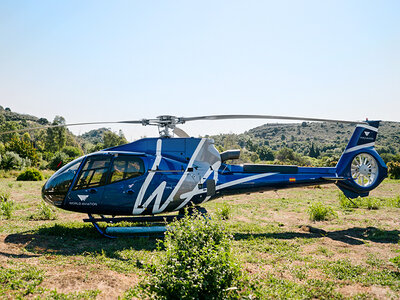 Caja Vuelo de iniciación en helicóptero de 20 minutos desde Axarquía para 1 persona