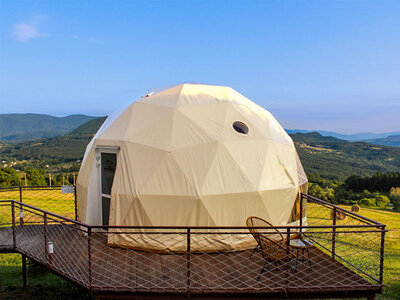 Cofanetto 1 insolita notte in Glamping Dome con area benessere in una Masseria rurale in Molise